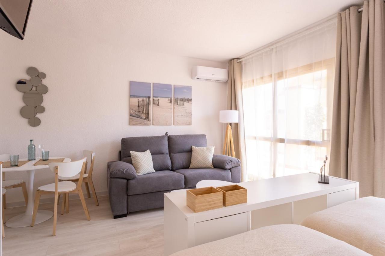 Apartmán Oleholidays Romana Playa 223 Primera Linea Playa Marbella Exteriér fotografie